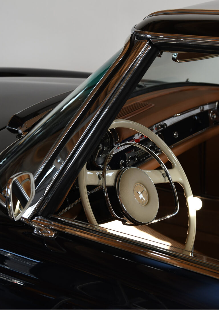 Mercedes Benz, 230 SL (nachtblau) (10)