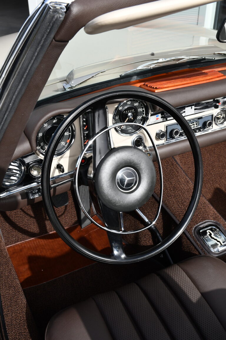 Mercedes Benz, 280 SL (3)