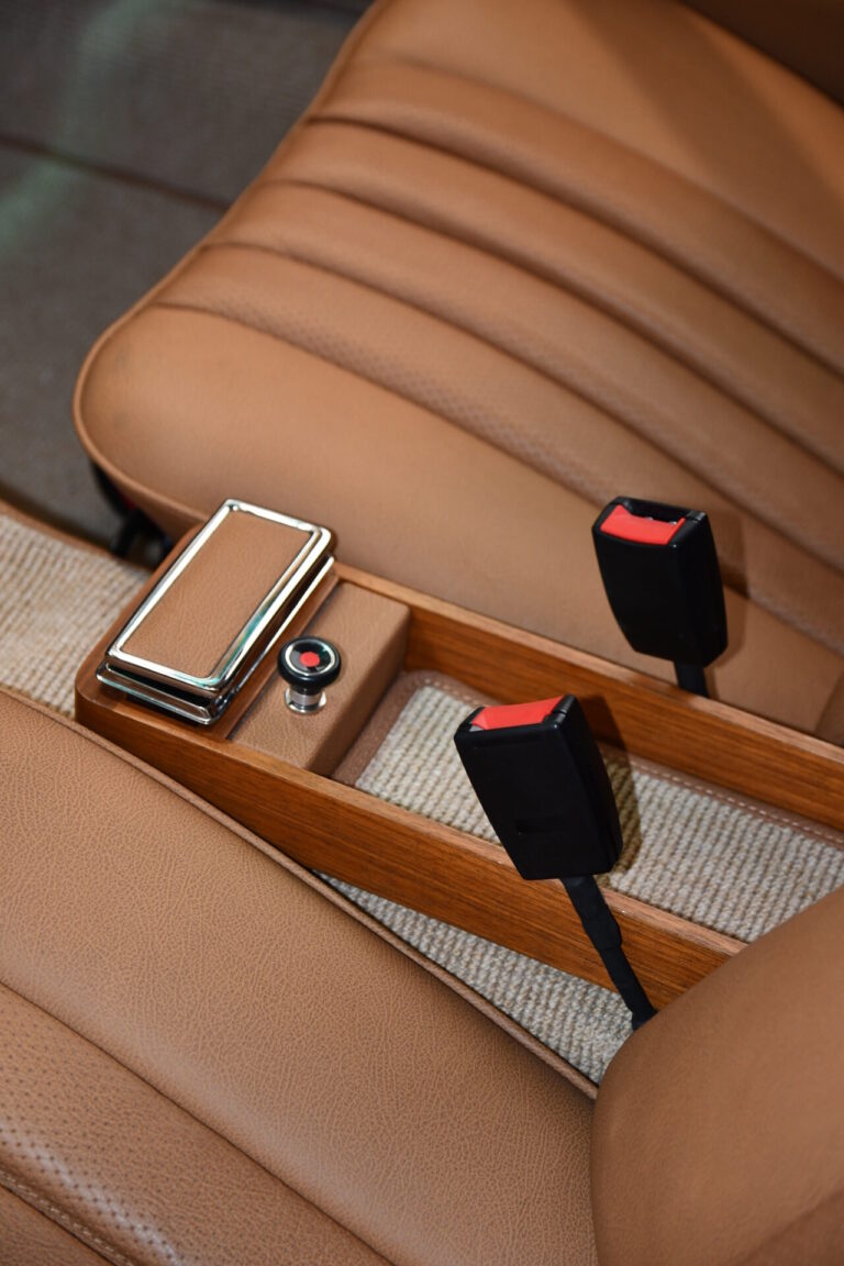 Mercedes Benz, 230 SL (nachtblau) (124)